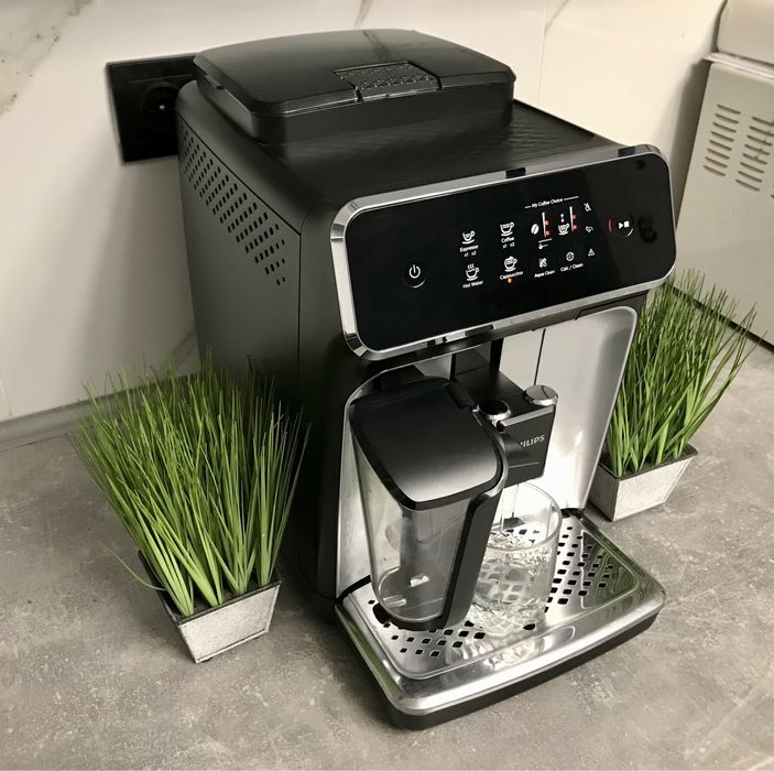 Кофемашина 2021р Philips Latte Go з молочником кавоварка кофеварка