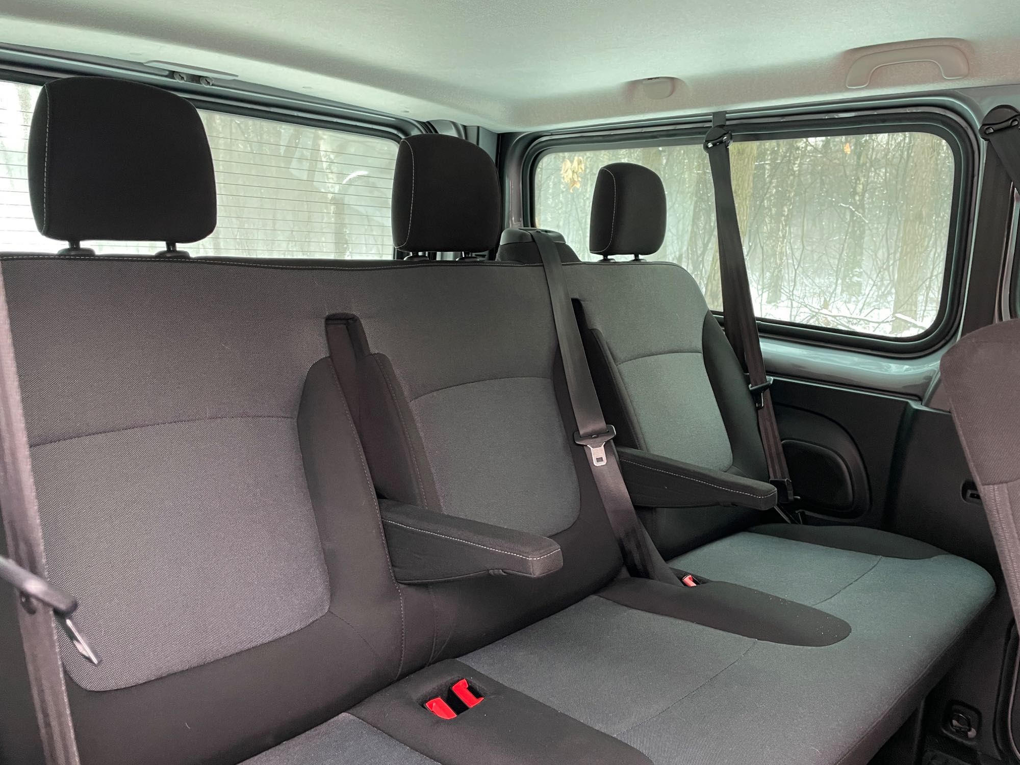 Wynajem busa 9-osobowego Fiat Talento – wakacje 2025 wolne terminy!