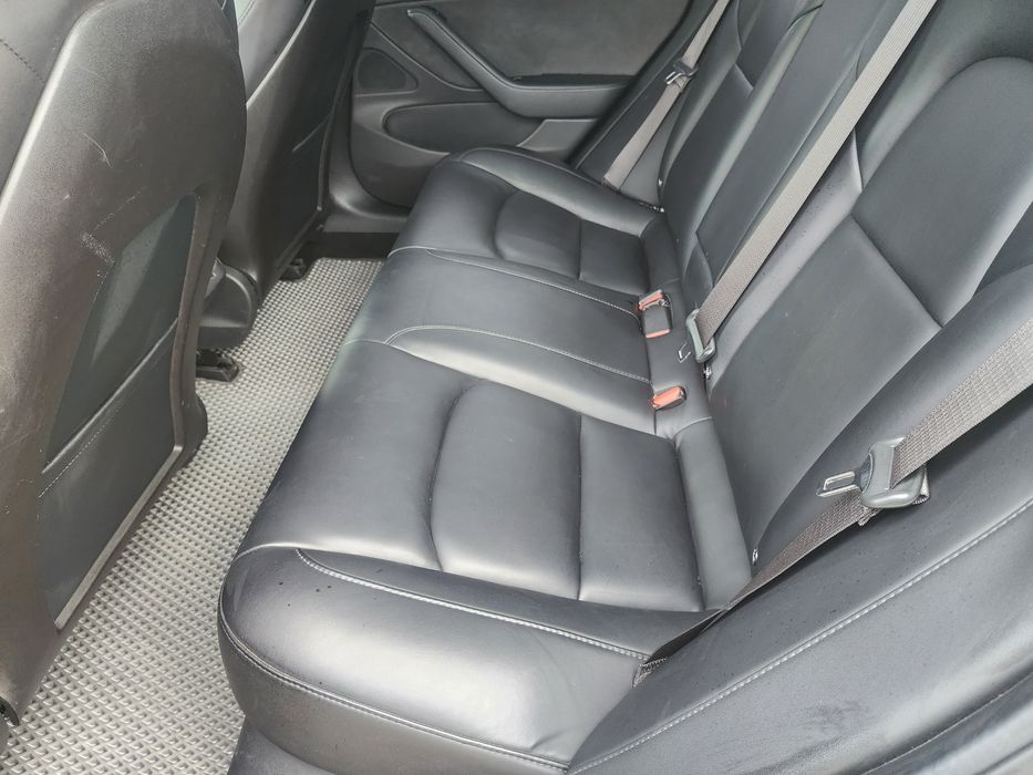 Продам Tesla model 3 2018г