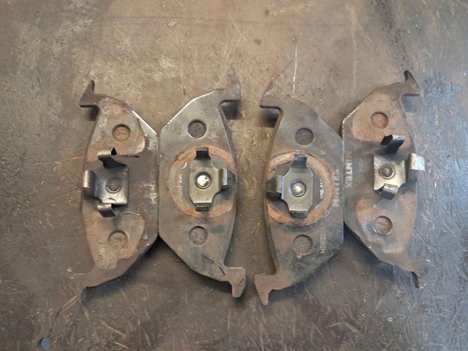 Klocki hamulcowe przód Seat Cordoba Fl Lift rok 2002 Benzyna 1.4 16v