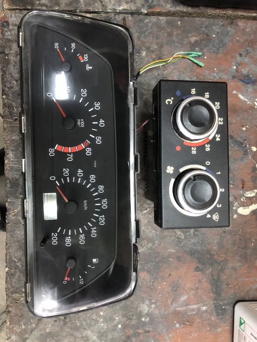 Щиток приборов ваз 2110 пересвеченый тюнинг VDO