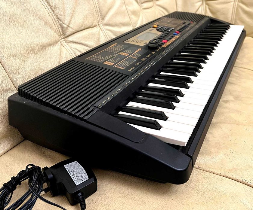 Синтезатор з MIDI YAMAHA PSR 225 динамічна клавіатура та YES!