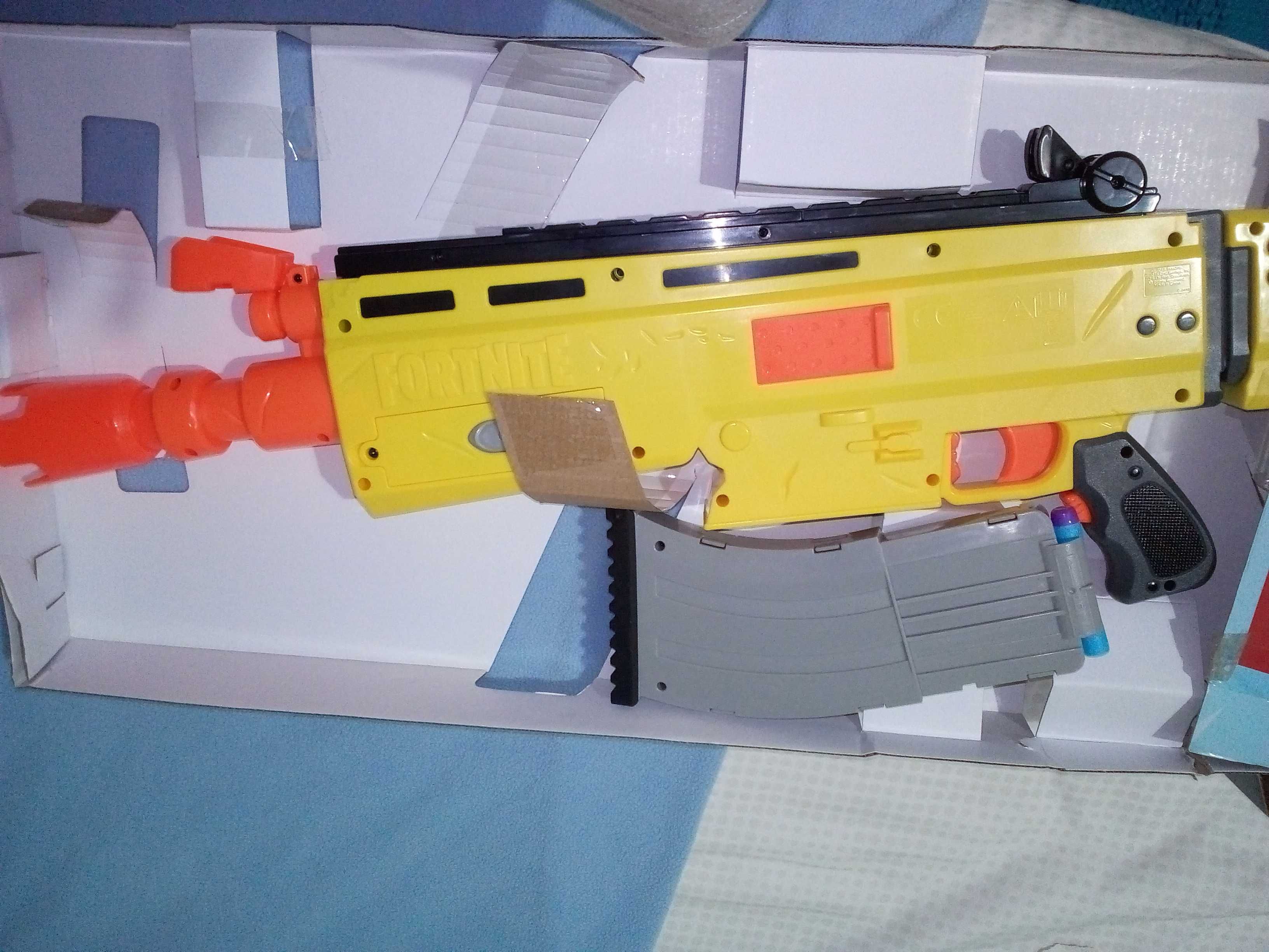 Nerf  modelo AR-L