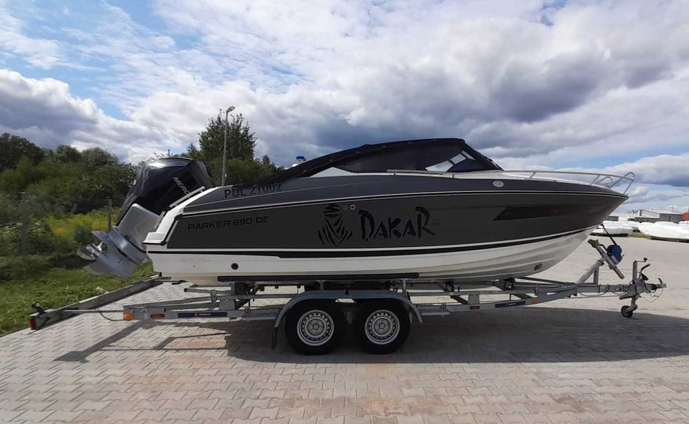 Łódź Parker 690 Day Cruiser z silnikiem Mercury F300 V8, rok 2019