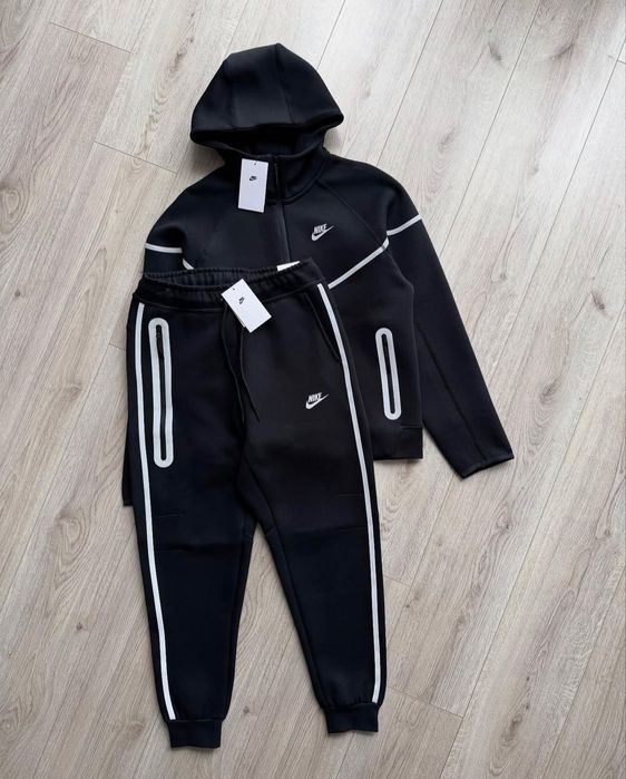 Костюм Nike tech fleece NEW 2025 костюм найк теч флис