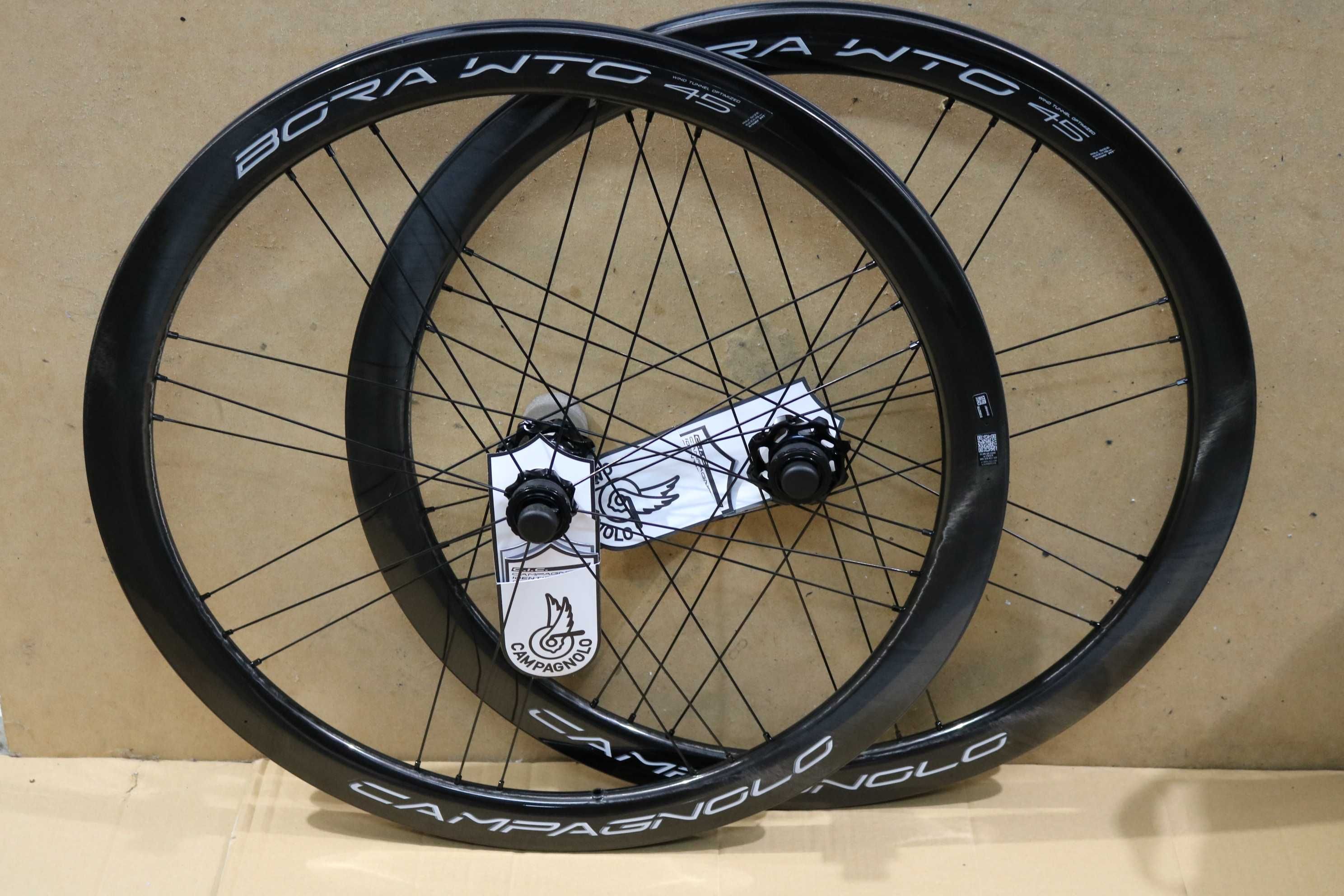 Rodas disco Campagnolo Bora WTO 45 Clincher NOVAS