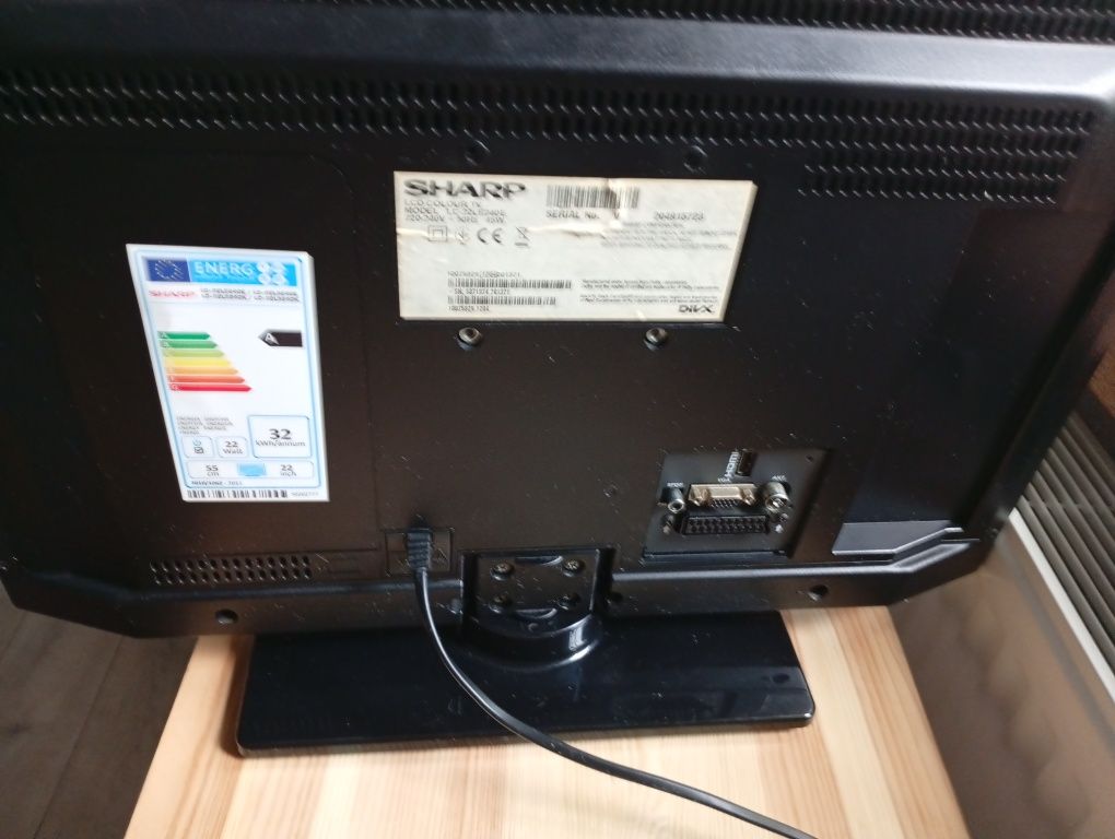 Telewizor Sharp 22 jak nowy