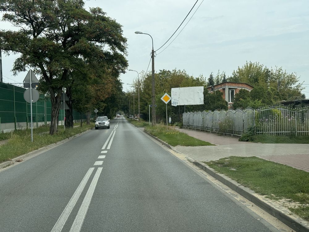 Miejsce na Twoja Wynajme reklame 5x2,5m w Pruszkowie Duzy ruch