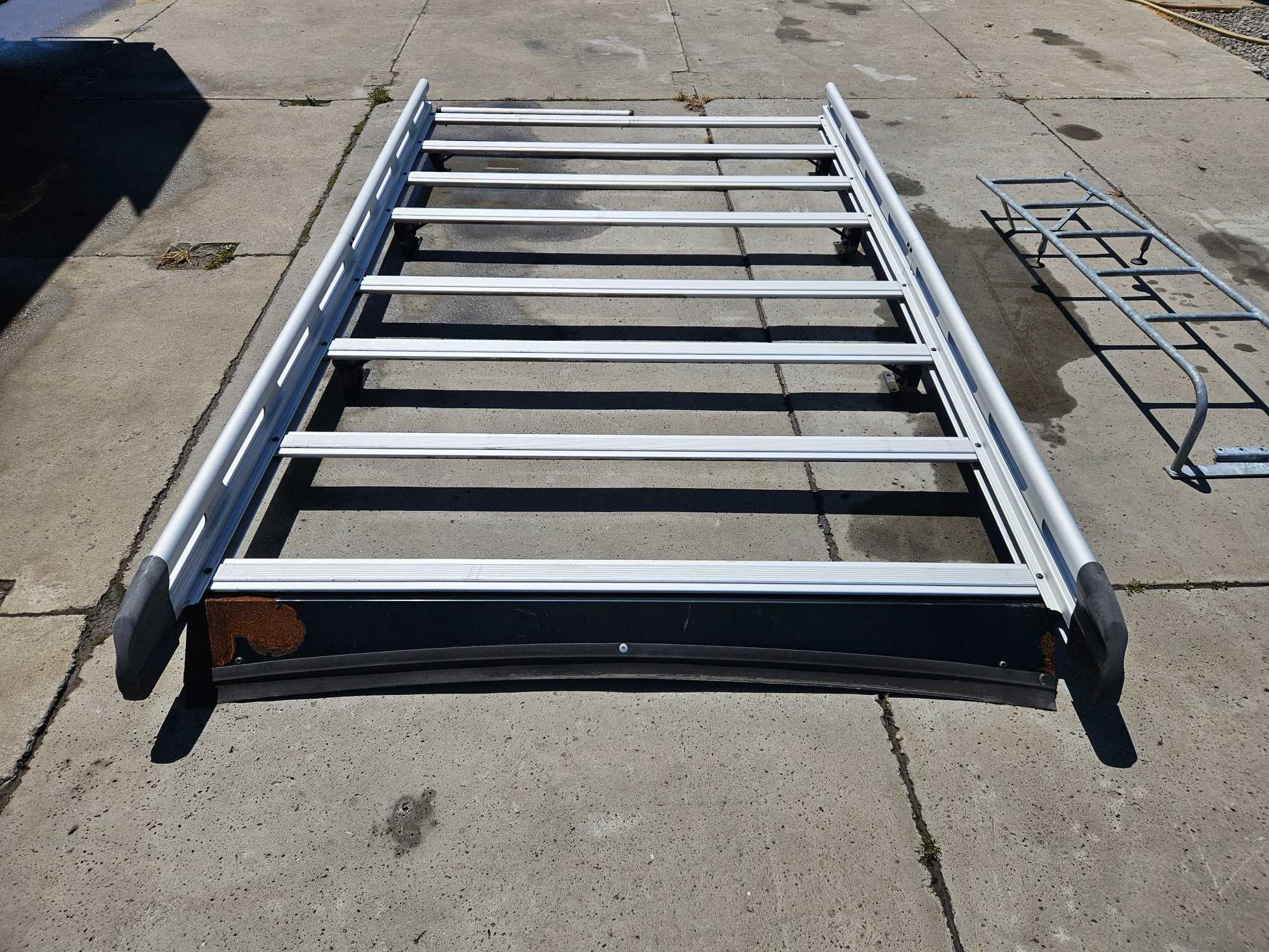 Bagażnik dachowy aluminiowy do Renault Trafic L1  2019rok