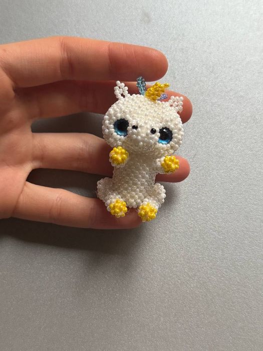 Вироби з бісеру.ТОРГ Є