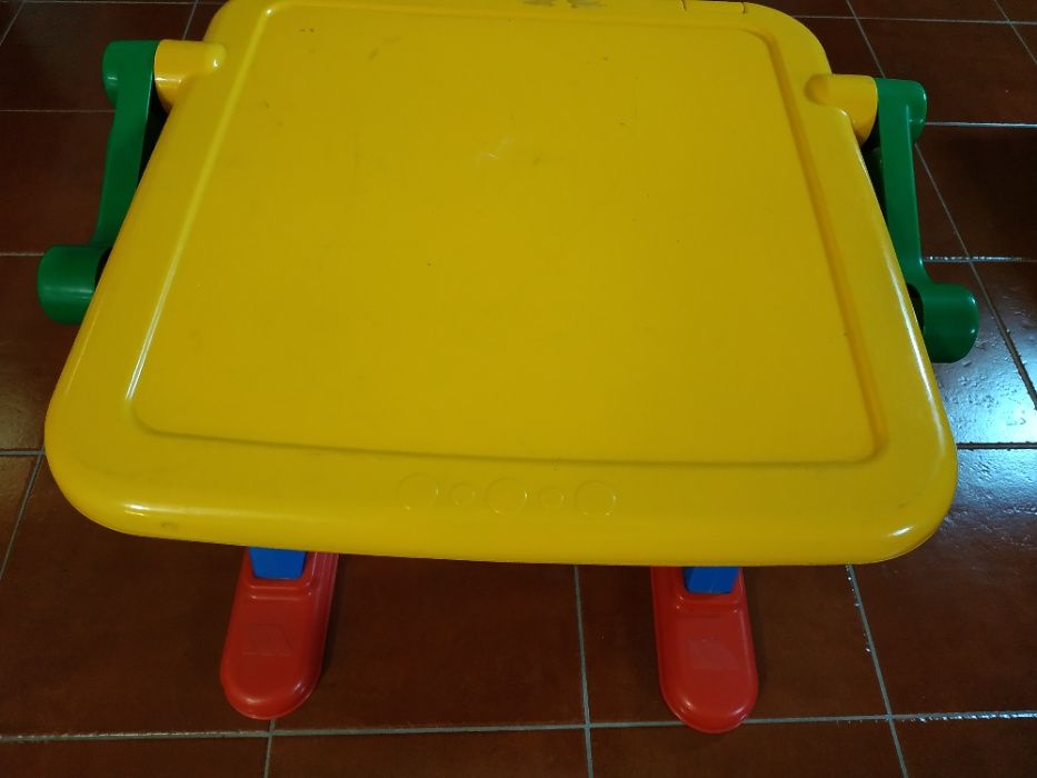 Vendo mesa quadro