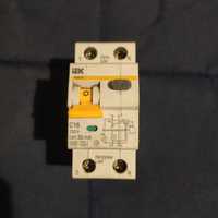 Дифавтомат вимикач АВДТ32 C16 IEK