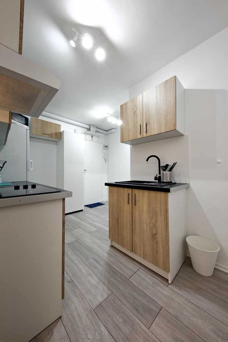 Pokój jednoosobowy z balkonem ul. Hawajska 3/ metro Imielin/323