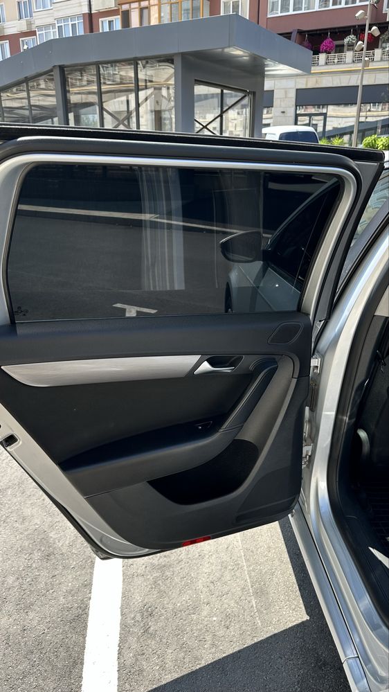 Volkswagen Passat B7 2012р