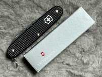 Scyzoryk Victorinox Pioneer Alox Czarny wersja "Edelweiss" - jak nowy