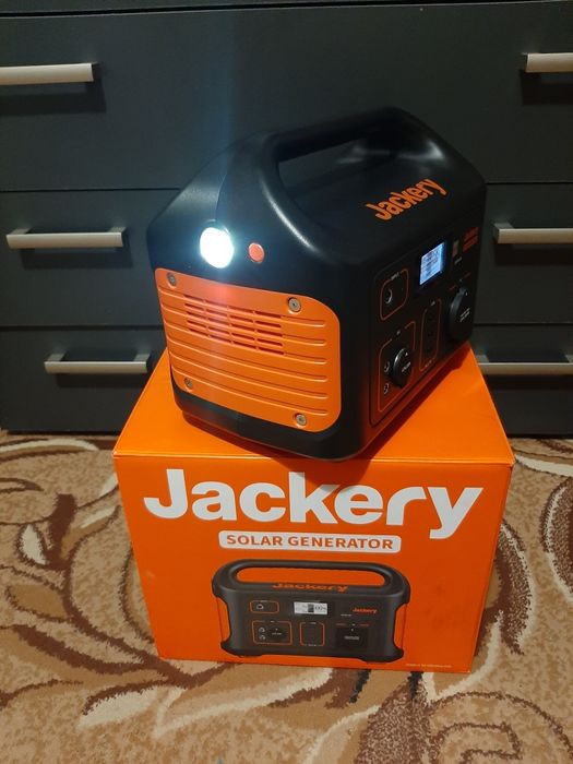 Зарядна станція Jackery Explorer 500 Вт