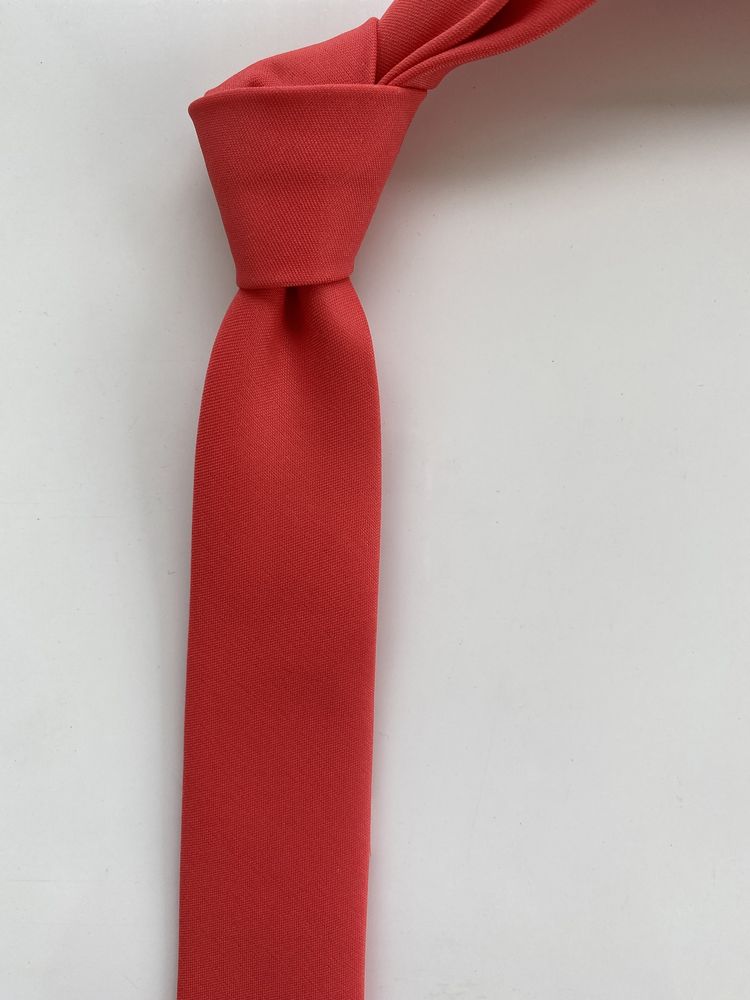 Krawat męski nowy 5 cm szerokość kolor czerwony