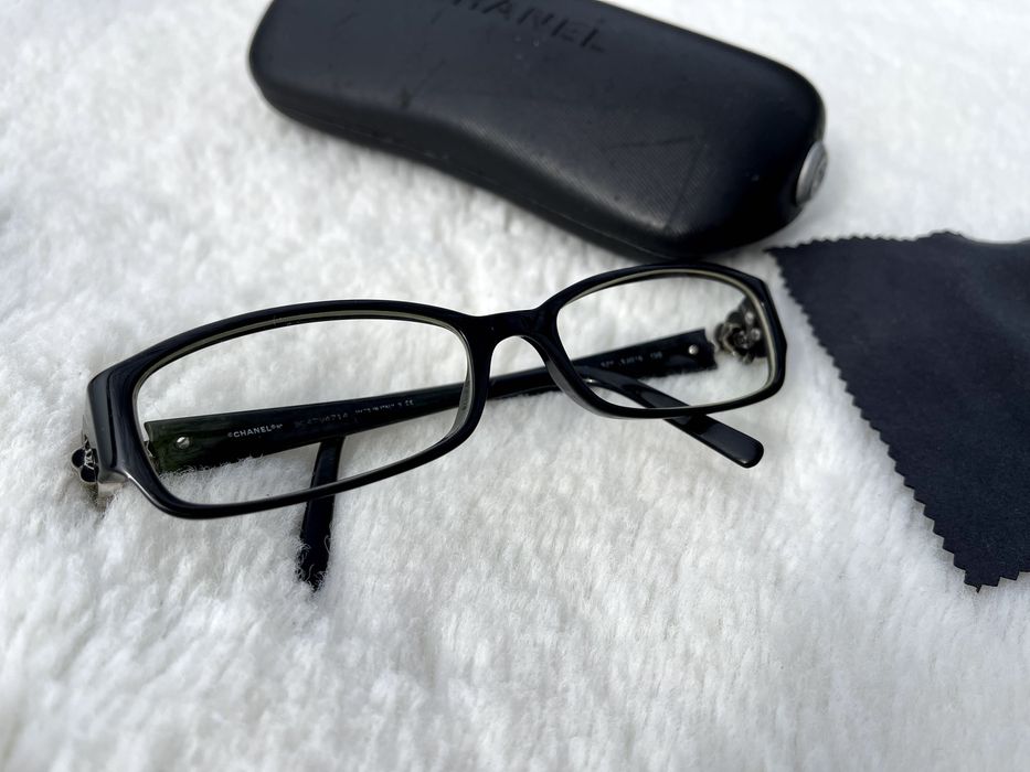 Okulary oprawki Chanel