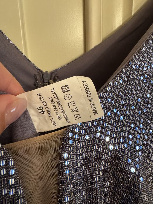 Плаття нарядні вишукані