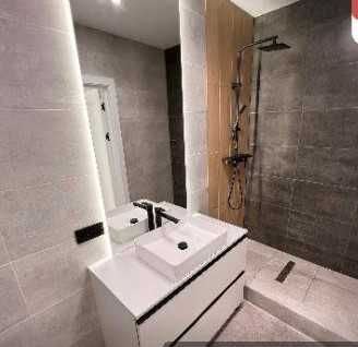 Продается 2 комнатная шикарная квартира в ЖК "Лазурный".