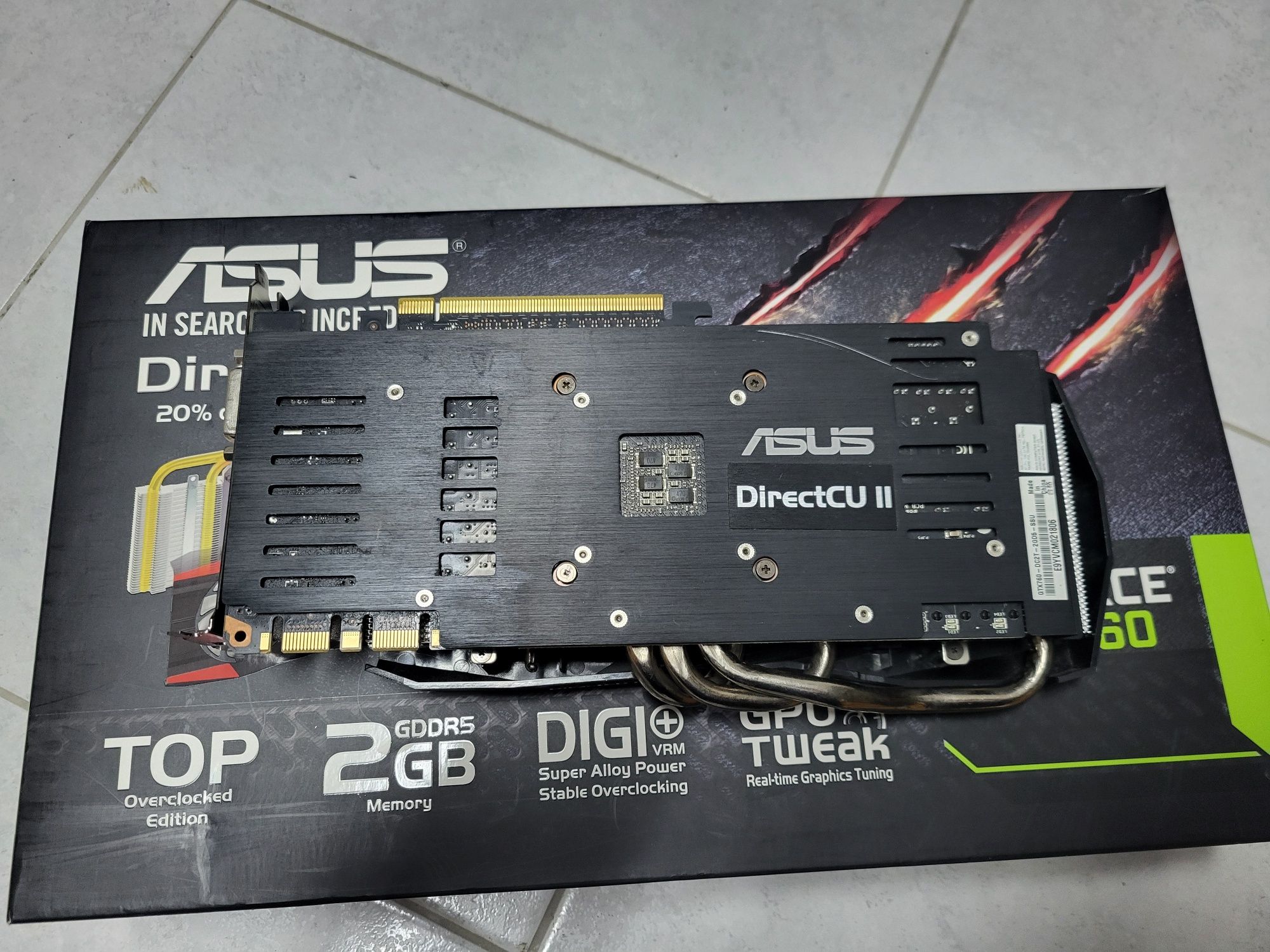 ASUS NVIDIA GeForce GTX 760 2GB Direct CU II Top