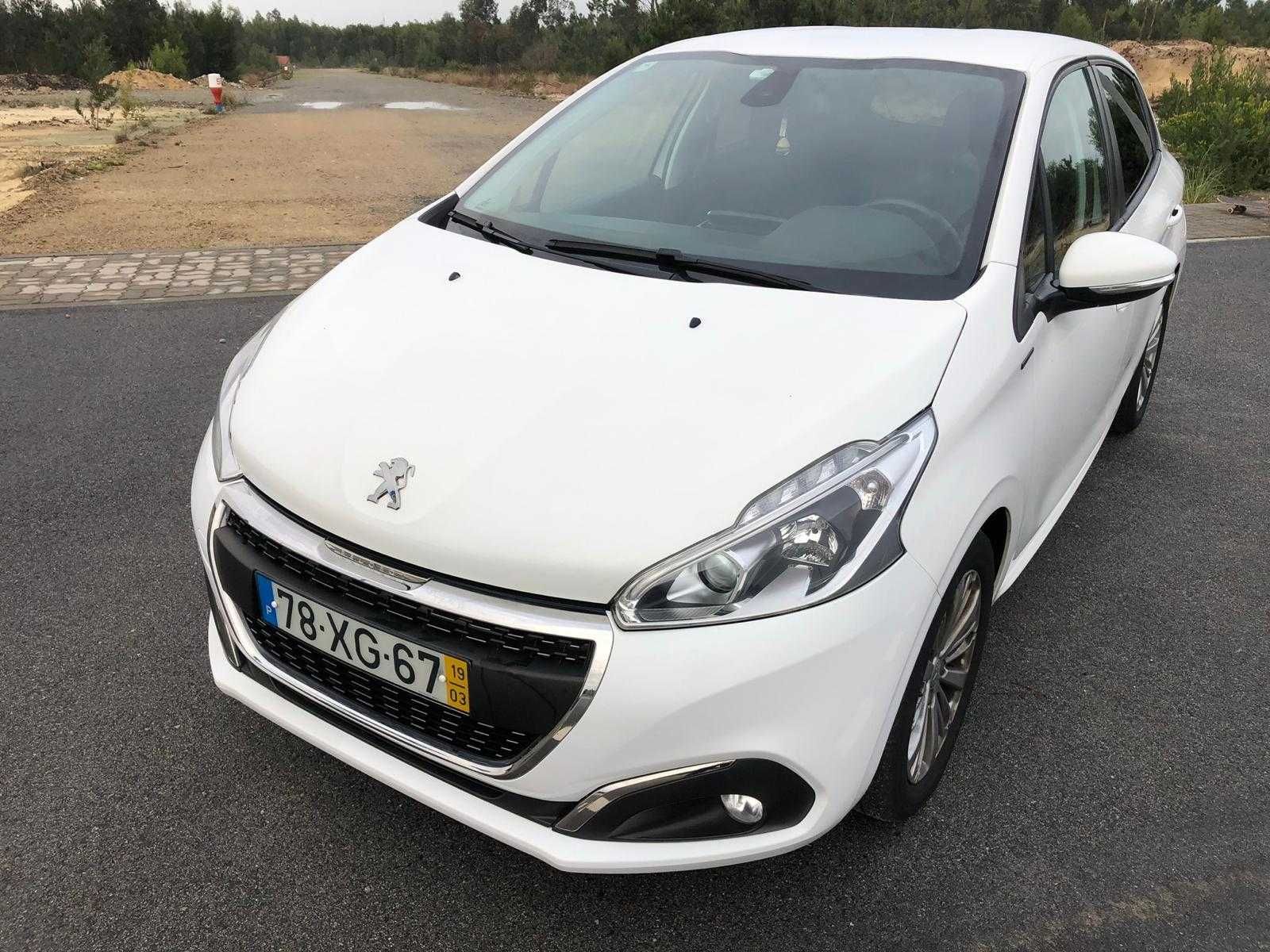 Peugeot 208 1.2 Signature, 1 Dono, Distrib mudada! Muito Boa Condição!