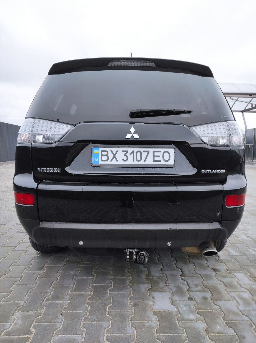 Mitsubishi Outlander Xl