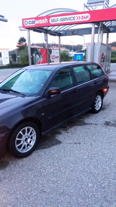 Vendo volvo v40 ano 2000