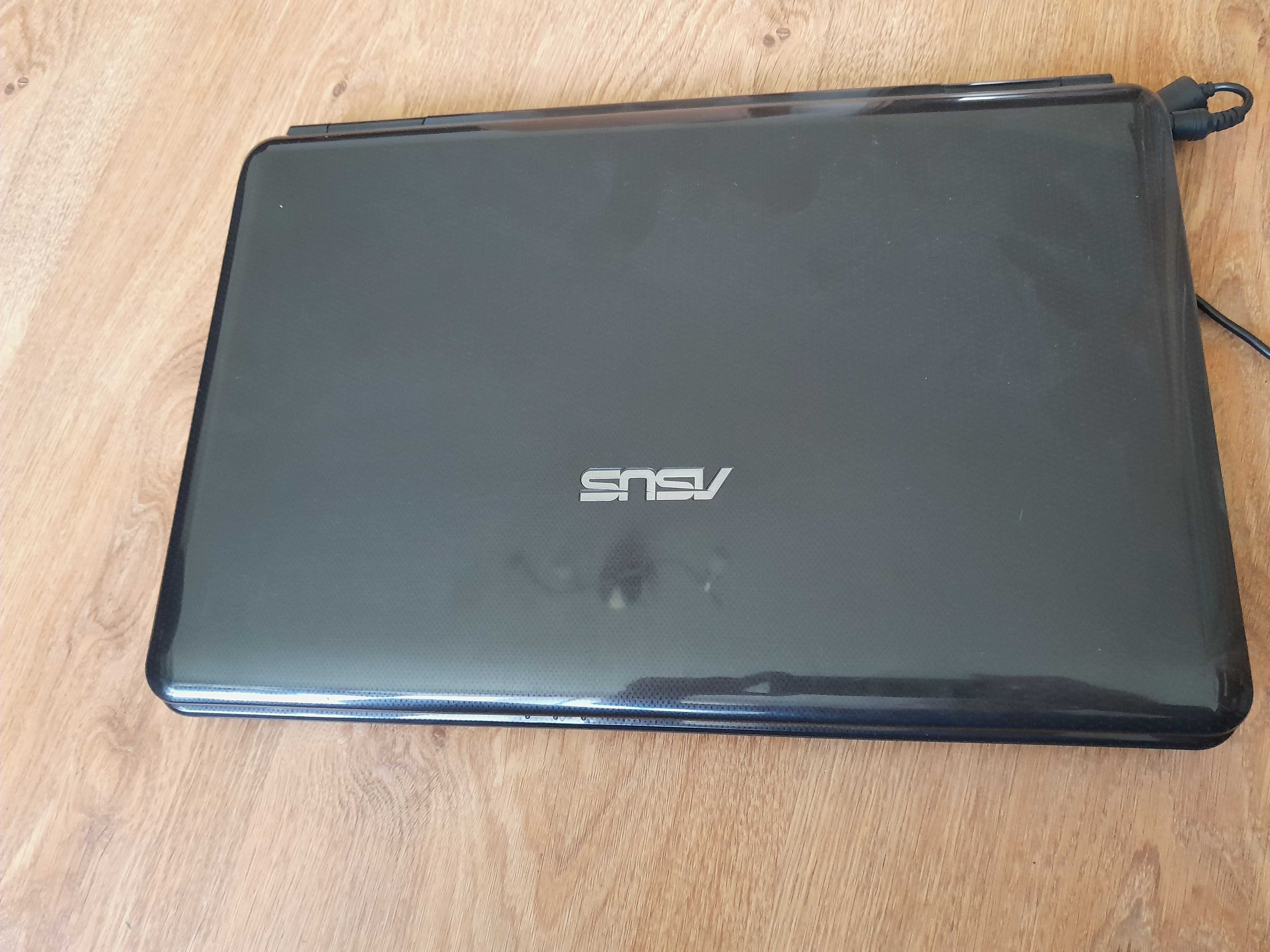 Laptop ASUS X5DAD - uszkodzony