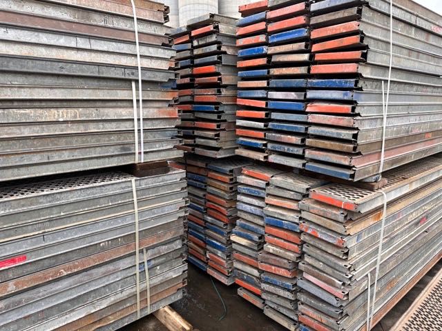 RUSZTOWANIA UŻYWANE idealne na domki 126 m2