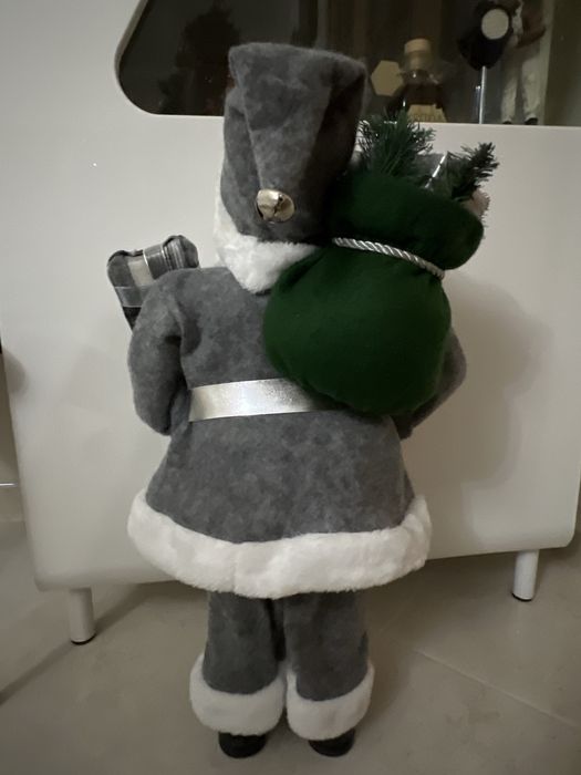 Pai natal  vestuario cinza