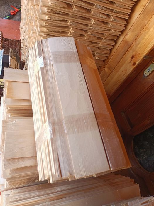 Дерев'яна покрівля , ручна робота довжина 40 см