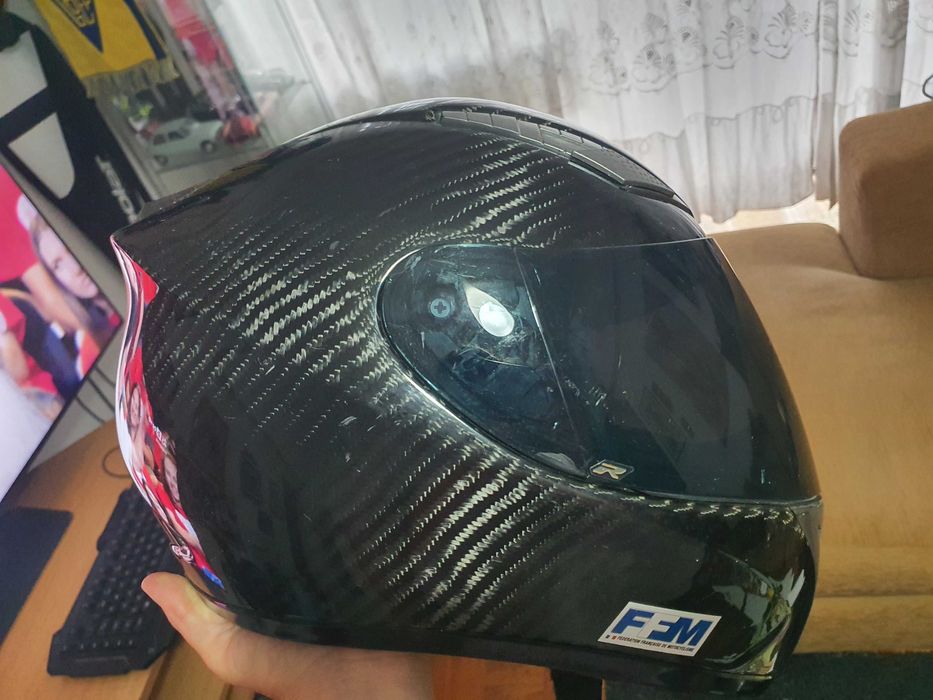 Capacete mota MT carbono tamanho M