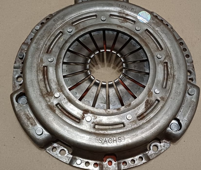 Комплект зчеплення vito 639 2.2cdi Sachs 3000970079