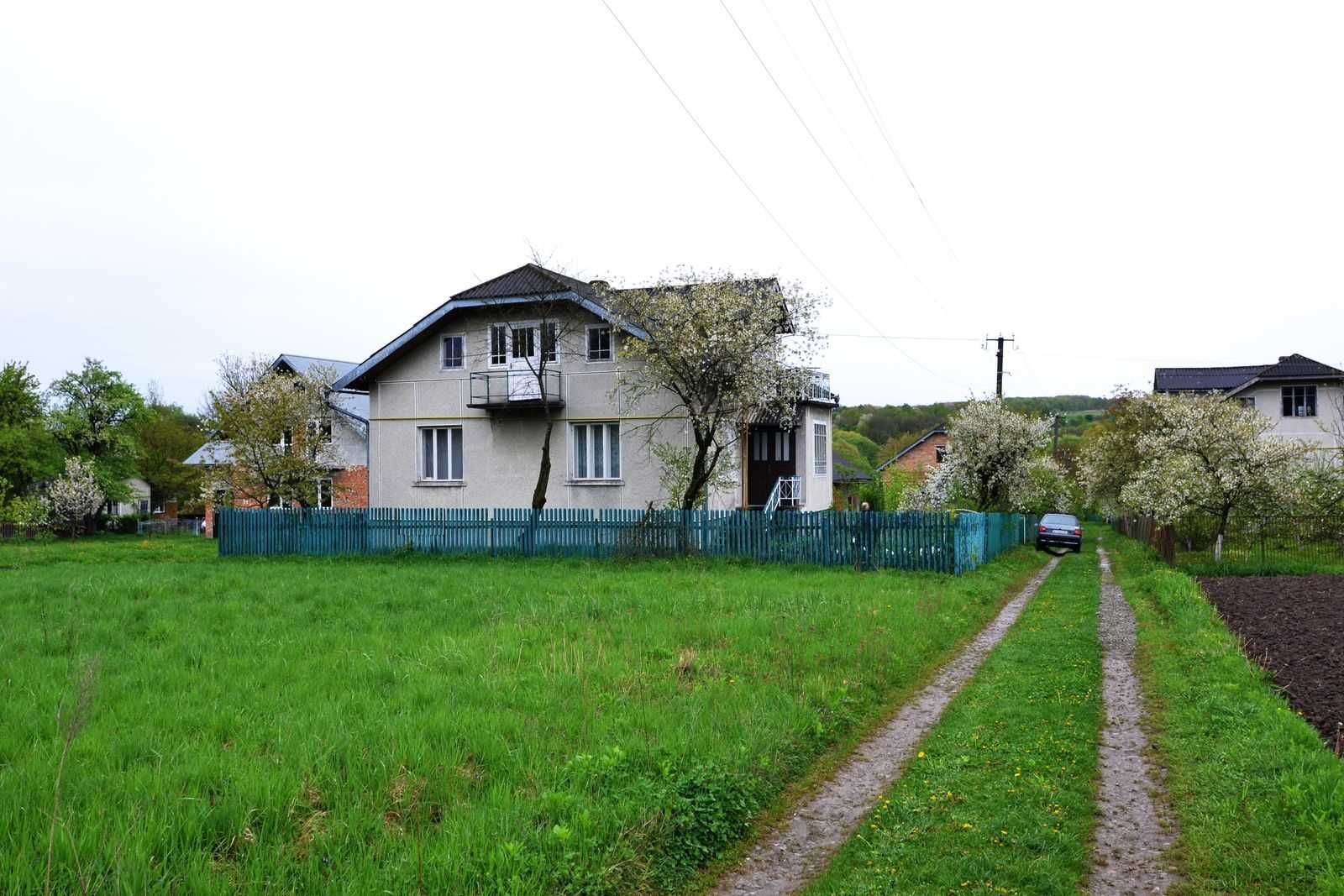 Продам будинок в с. Вікторів