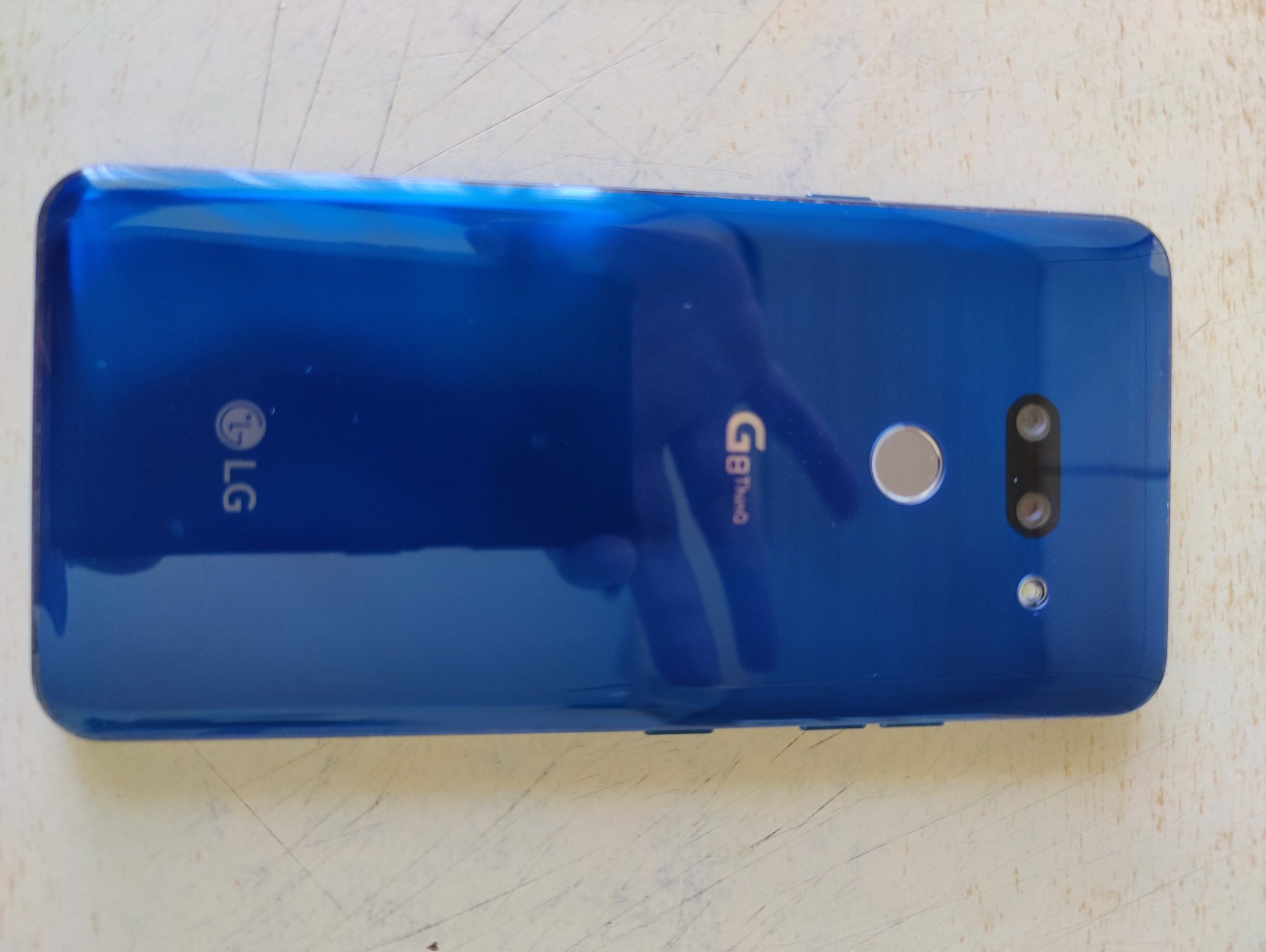 Sprzedam smartfon LG G8 thinq. Stan BDB