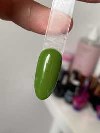 Zieliny kolor hybryda z pb nails 15 ml cały