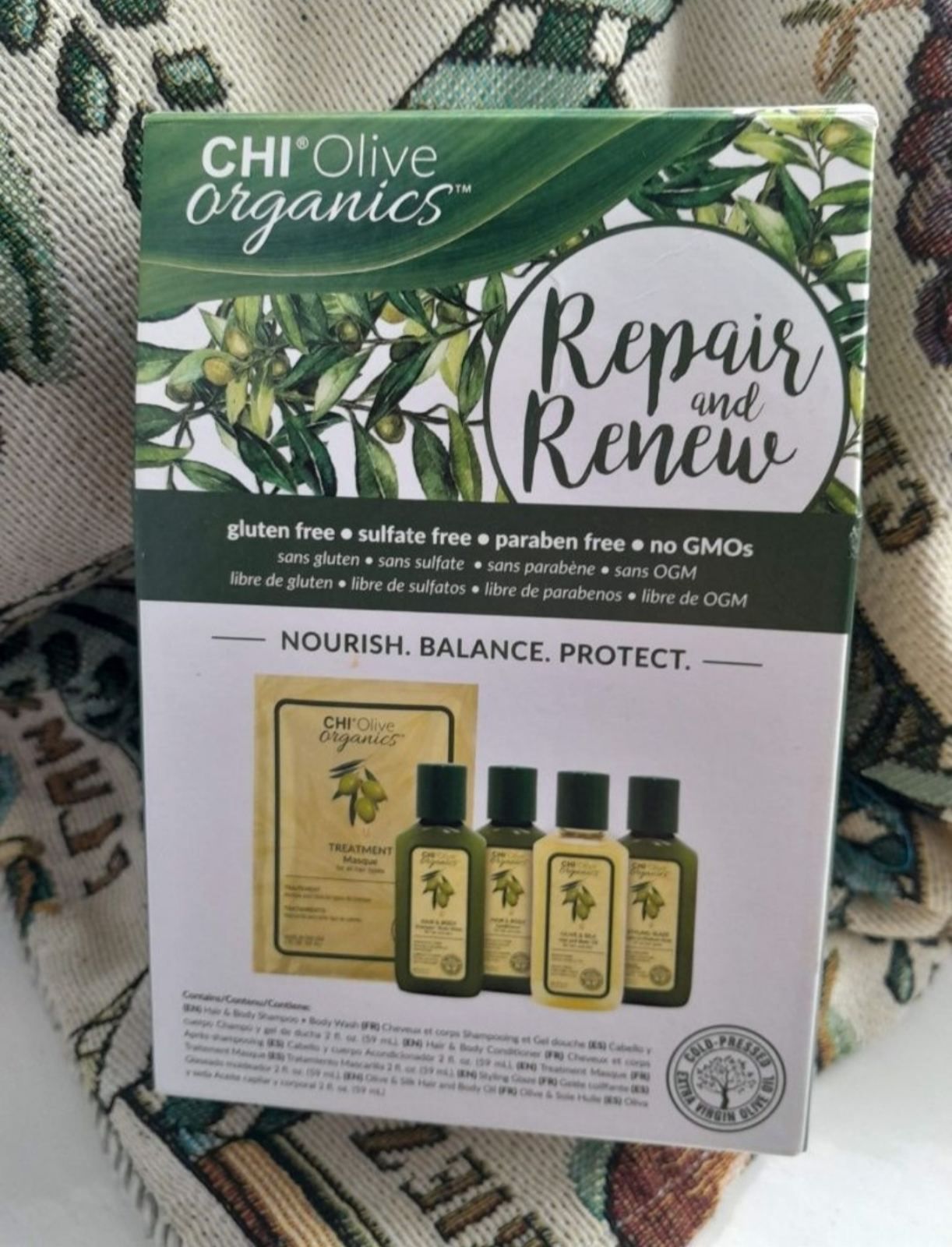 Набір CHI Olive Organics Repair & amp; Renew Kit.