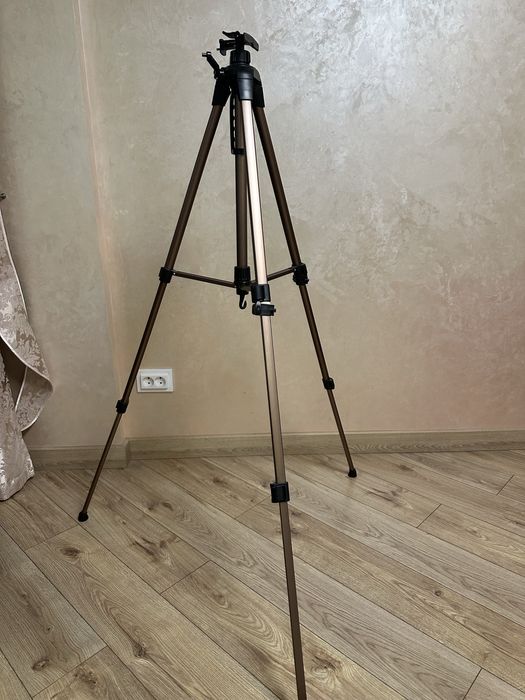 Доска маркерна, штатив тринога