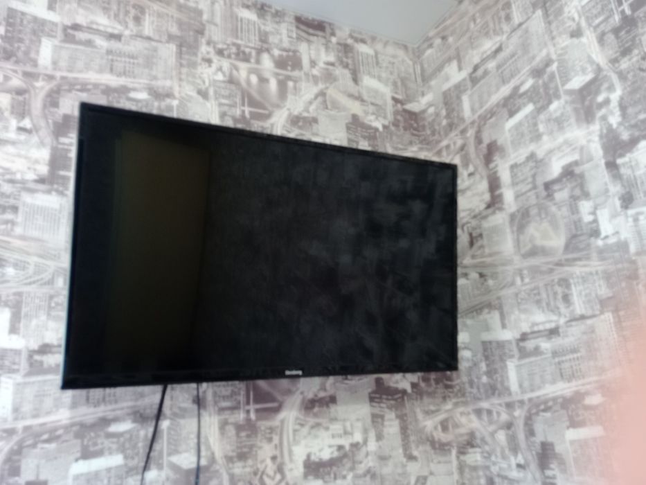 Продам телевізор