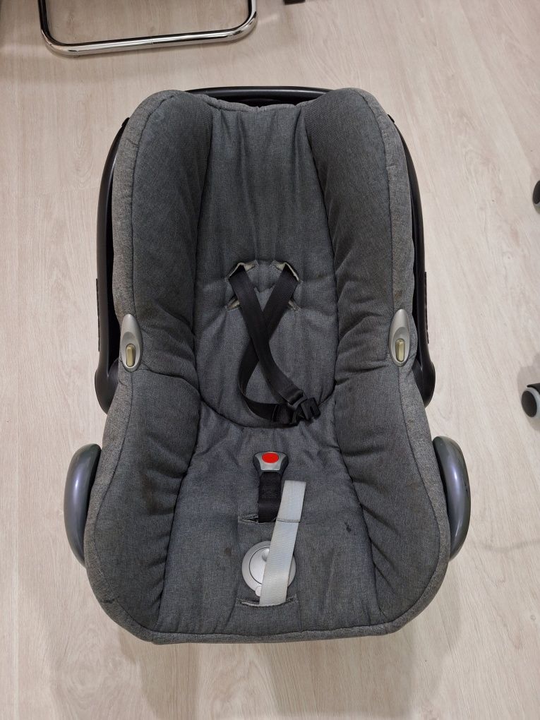 Ovinho / Cadeira Auto Maxi-Cosi (0-13kg)