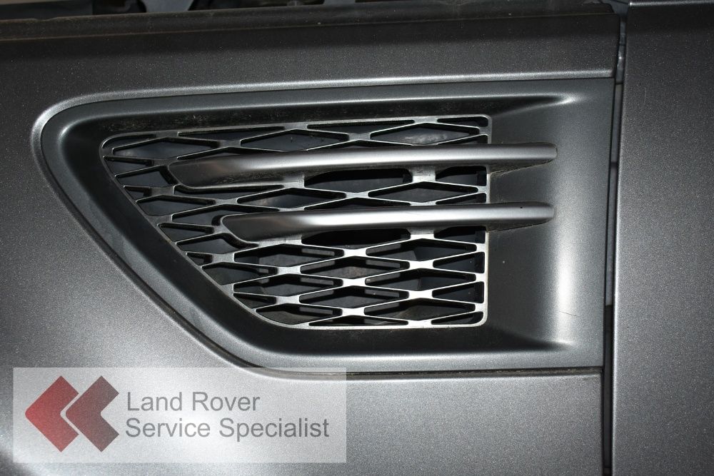 Kratka błotnika lewa RANGE ROVER SPORT L320 Lift