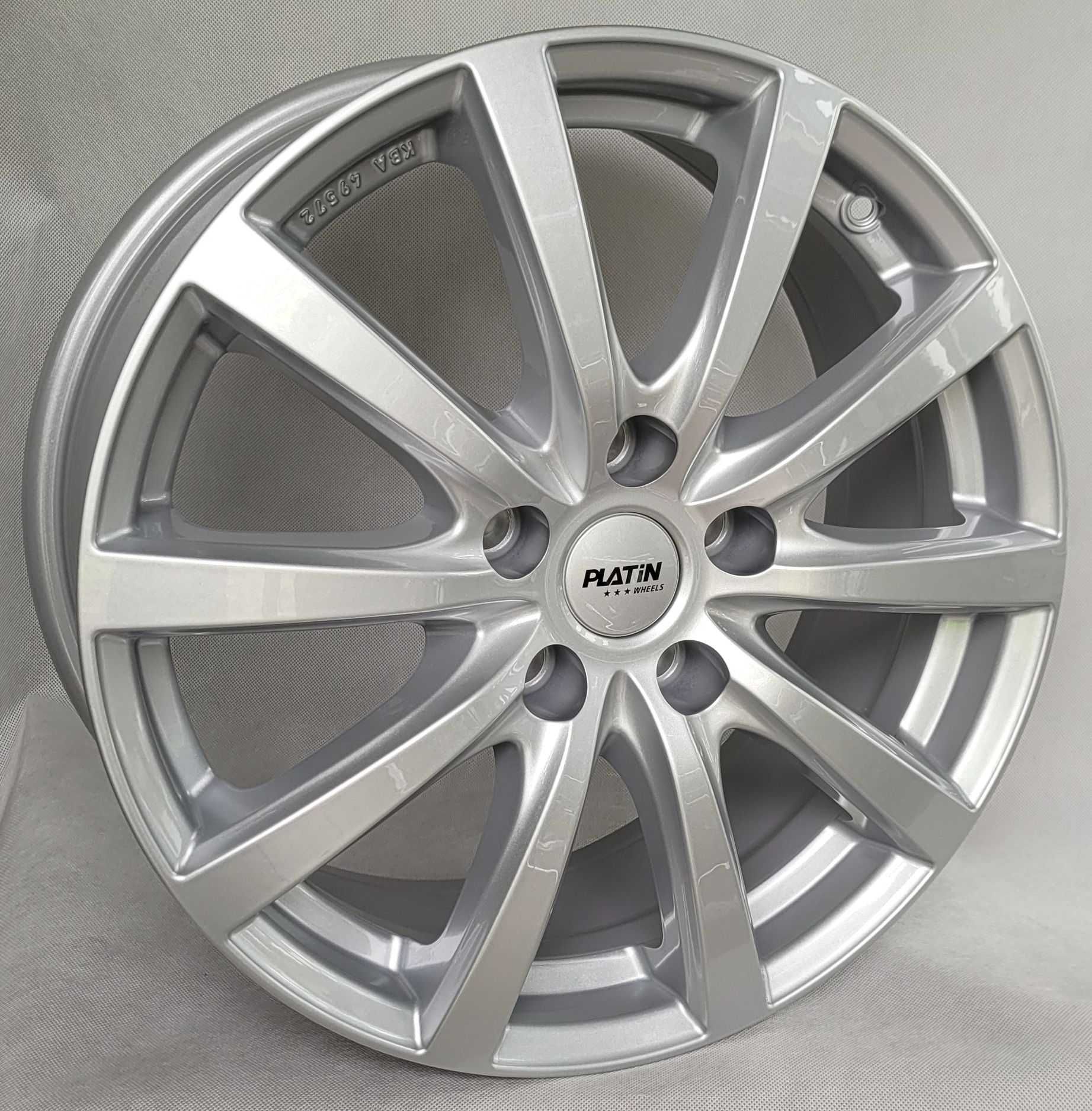 Felgi 18 VW Multivan Transporter Caravelle T7 T6 T5 T4 5x120 Platin