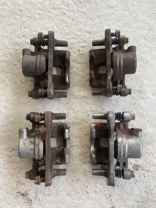 Супорта задні та передні Mitsubishi Lancer 9 1.6