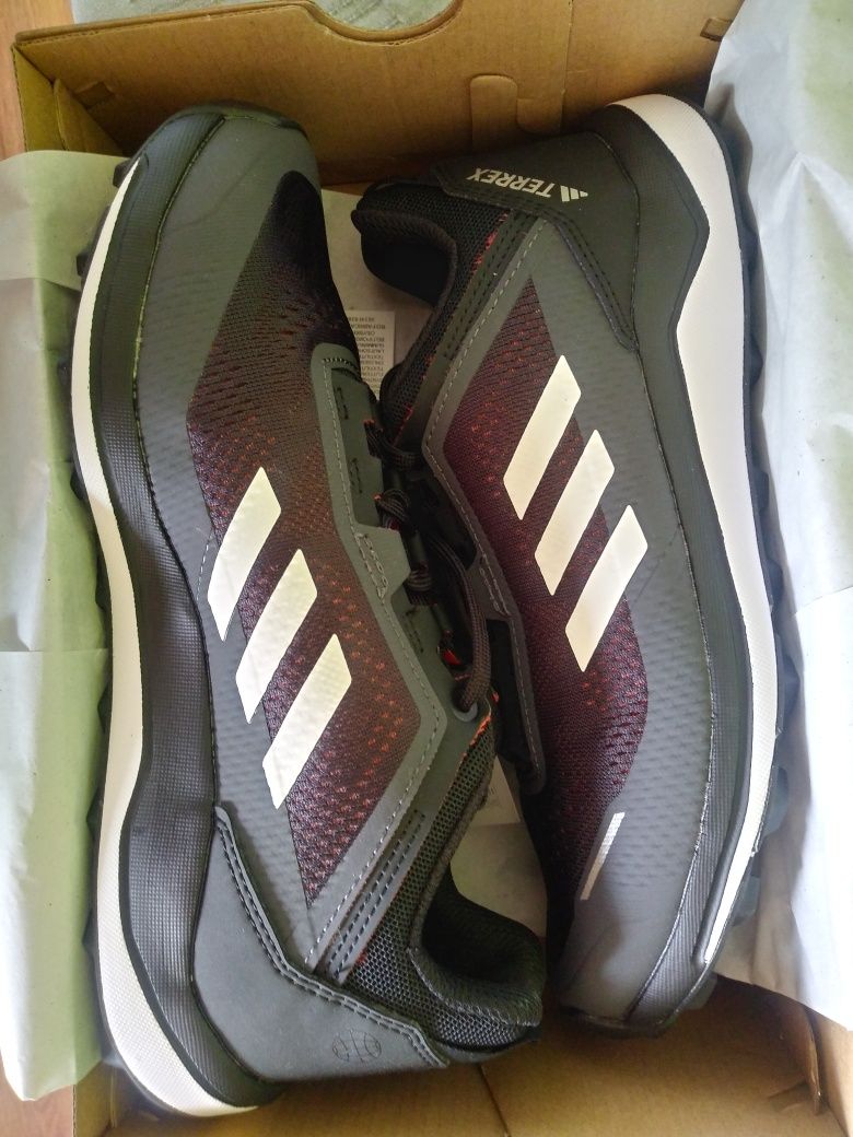 Buty adidas terrex agravic flow roz.39 1/3(25 cm.)