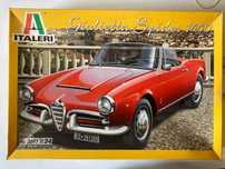 Kit modelo Alfa Romeo Giulietta Spider  escala 1:24 Antigo Novo