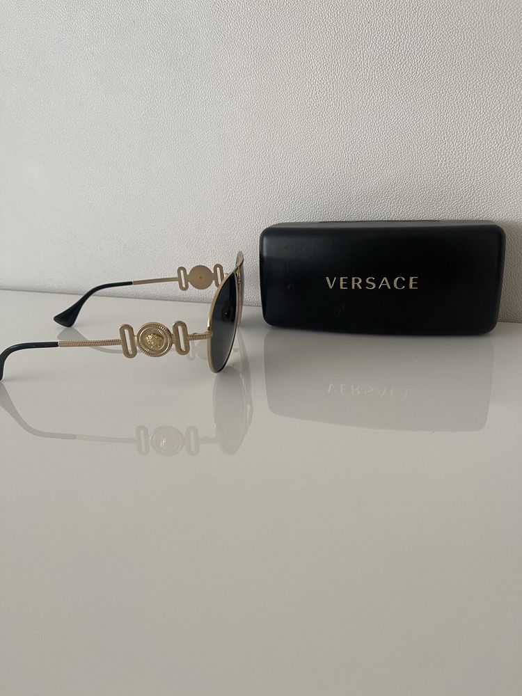 Oculos sol Versace