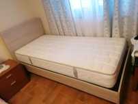 Cama de solteiro como nova