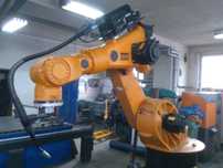 Robot spawalniczy (komplet)  KUKA VK 360+spawarka Fronius