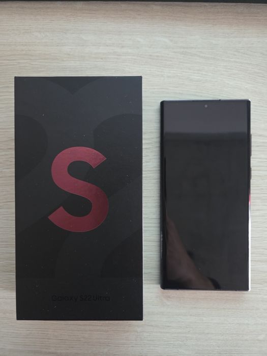 Smartfon Samsung S22 Ultra 128GB 8GB